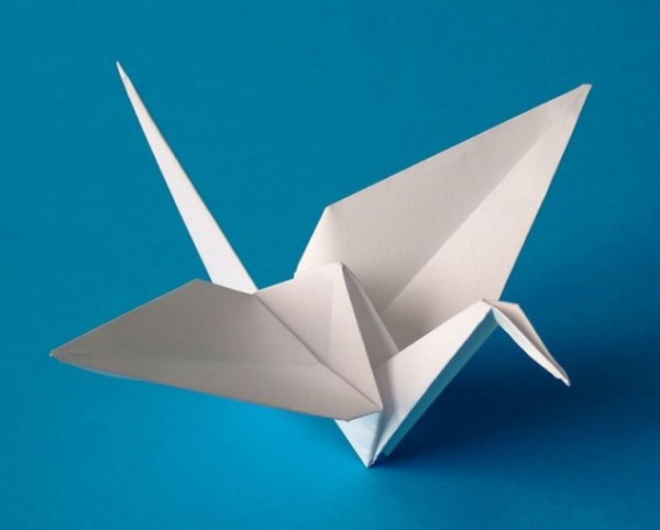 Origami-crane-634x509_(600_x_482).jpg