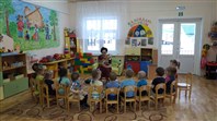 Четыре лапы, усы и хвост.