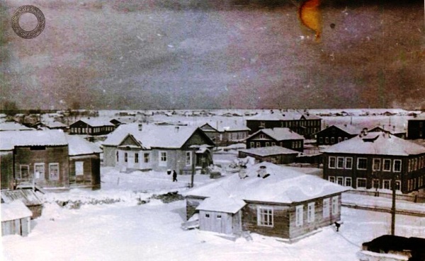 1960_Apteka_redakziya_gazety_ZVEZDA_Storoghevsk_avtor_Isakov_Ya.jpg