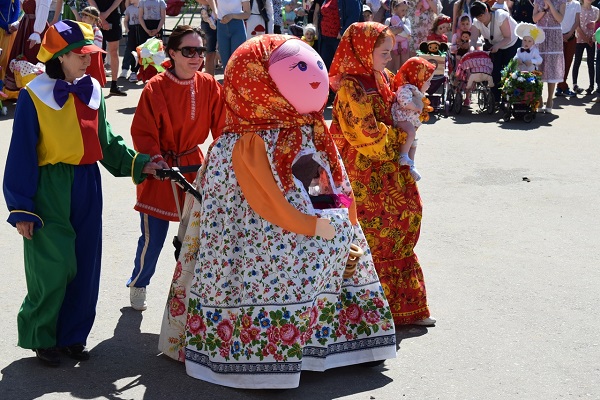 parad_kolyasok_(4).jpg