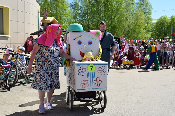 parad_kolyasok_(6).jpg