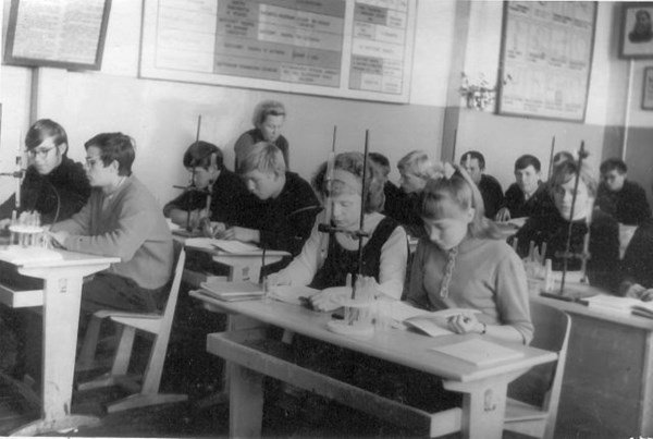 Urok_himii._Konez_60_–_h_godov.jpg